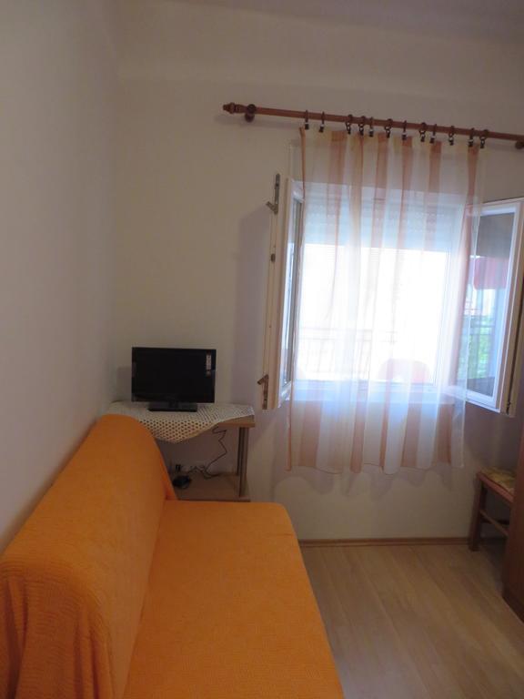 Apartment Cvita Biograd Na Moru Pokój zdjęcie