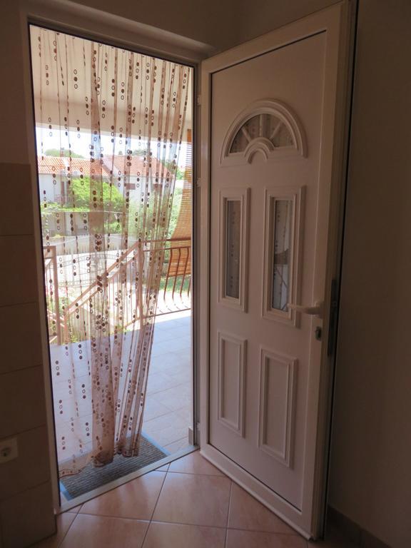 Apartment Cvita Biograd Na Moru Pokój zdjęcie