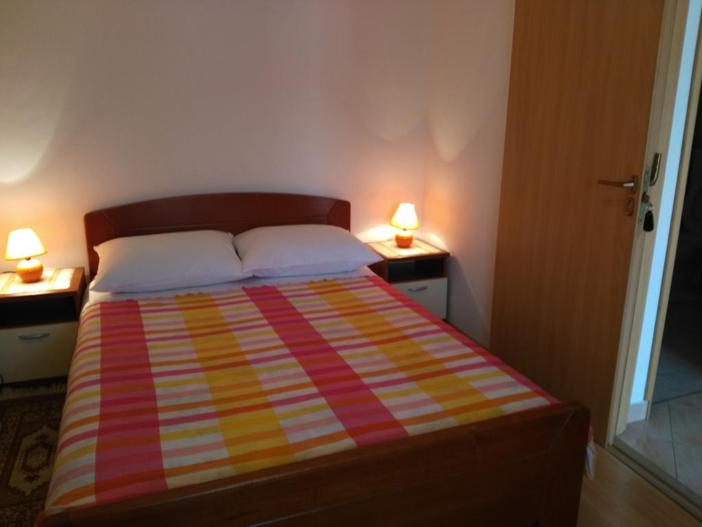 Apartment Cvita Biograd Na Moru Zewnętrze zdjęcie